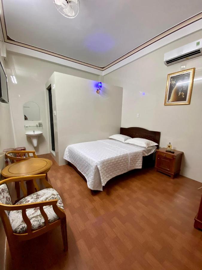 Nha Nghi Duy Tan Motel 140 Nguyen Du 0353007568 Quảng Ngãi Eksteriør bilde