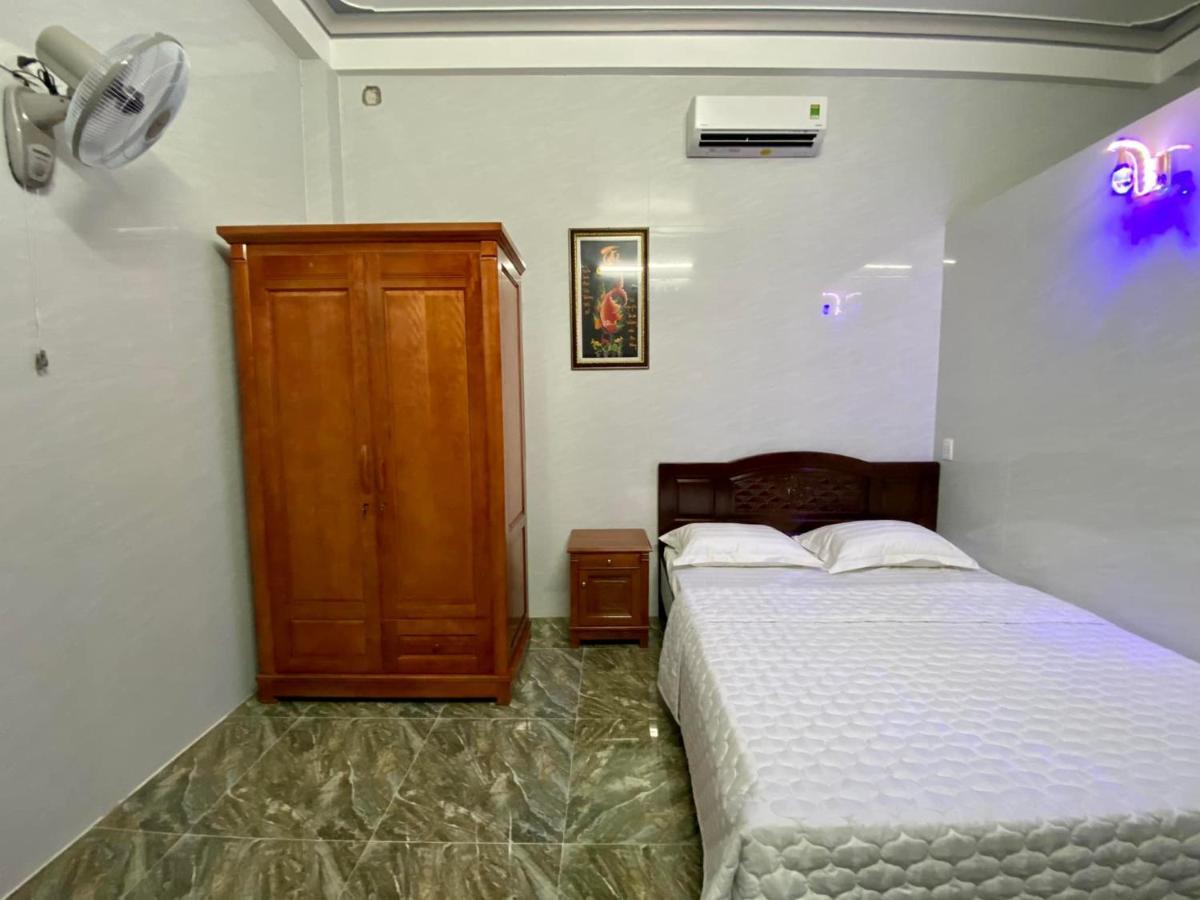 Nha Nghi Duy Tan Motel 140 Nguyen Du 0353007568 Quảng Ngãi Eksteriør bilde