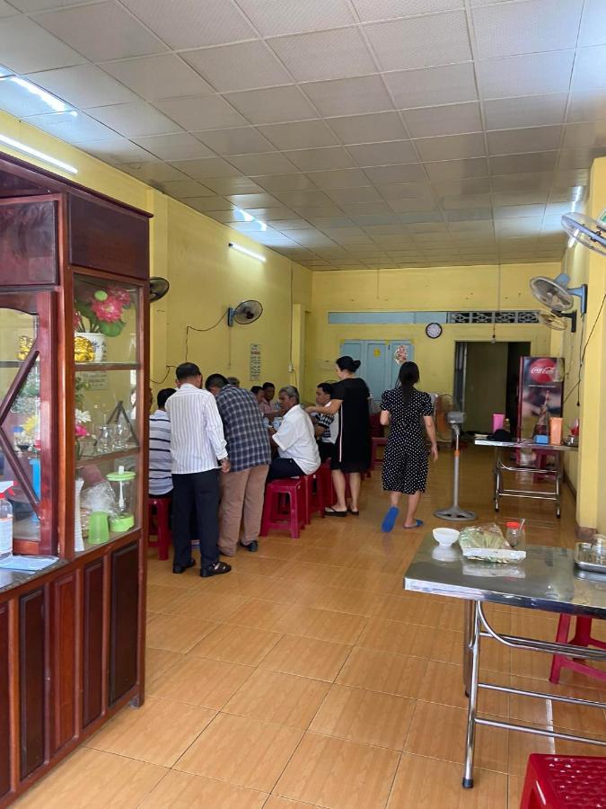 Nha Nghi Duy Tan Motel 140 Nguyen Du 0353007568 Quảng Ngãi Eksteriør bilde
