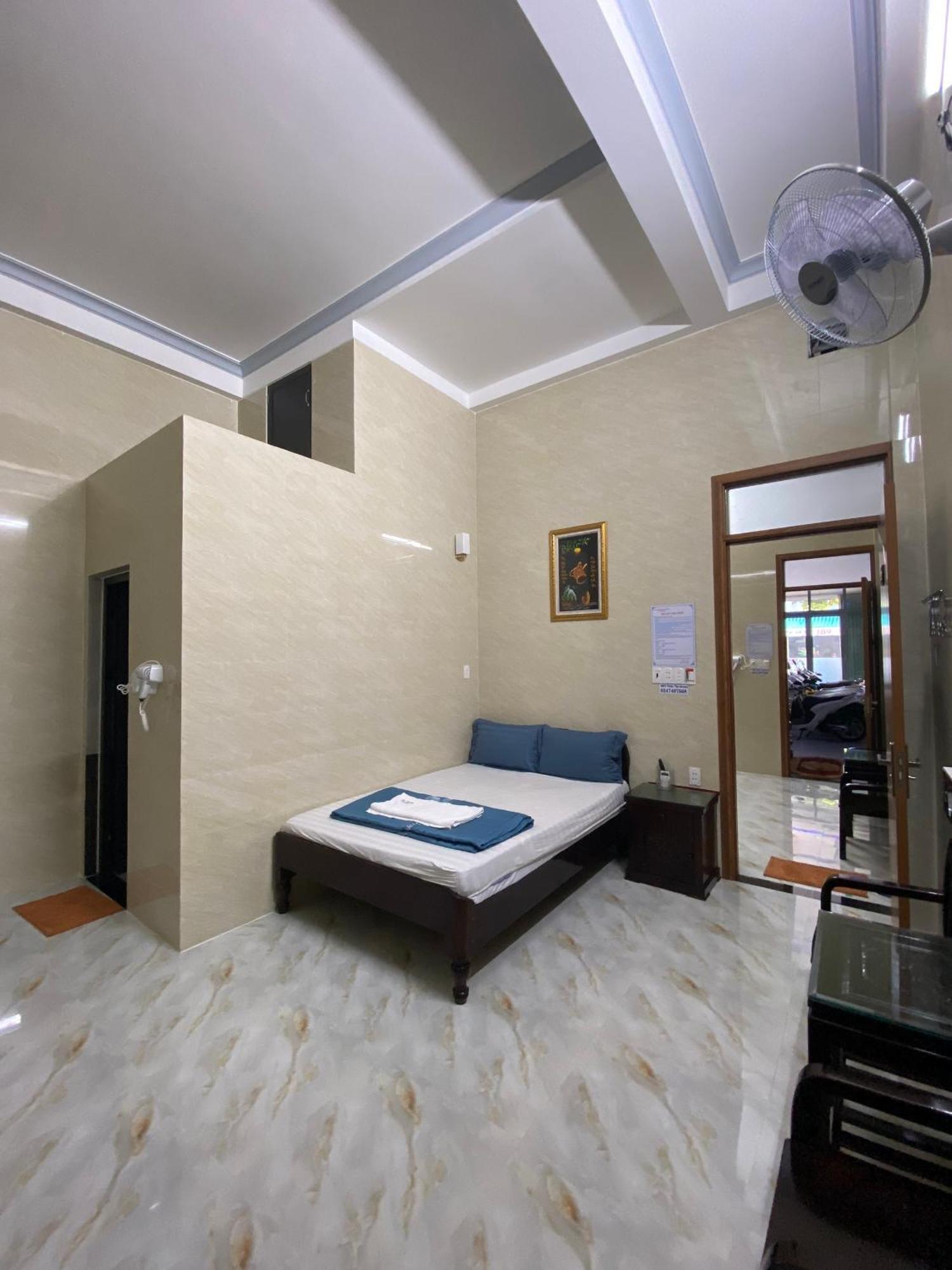 Nha Nghi Duy Tan Motel 140 Nguyen Du 0353007568 Quảng Ngãi Eksteriør bilde